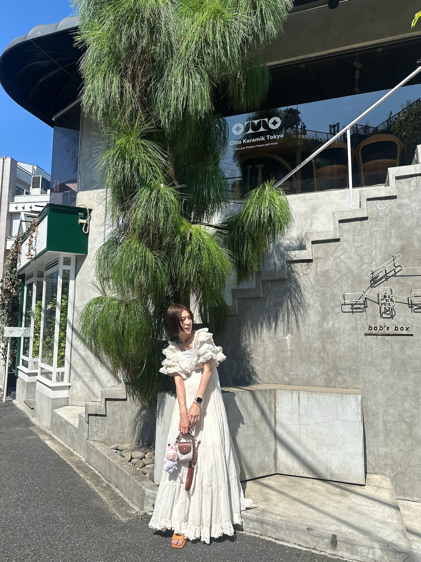 9/17 販売 Feather V Dress フェザーVカットドレス
