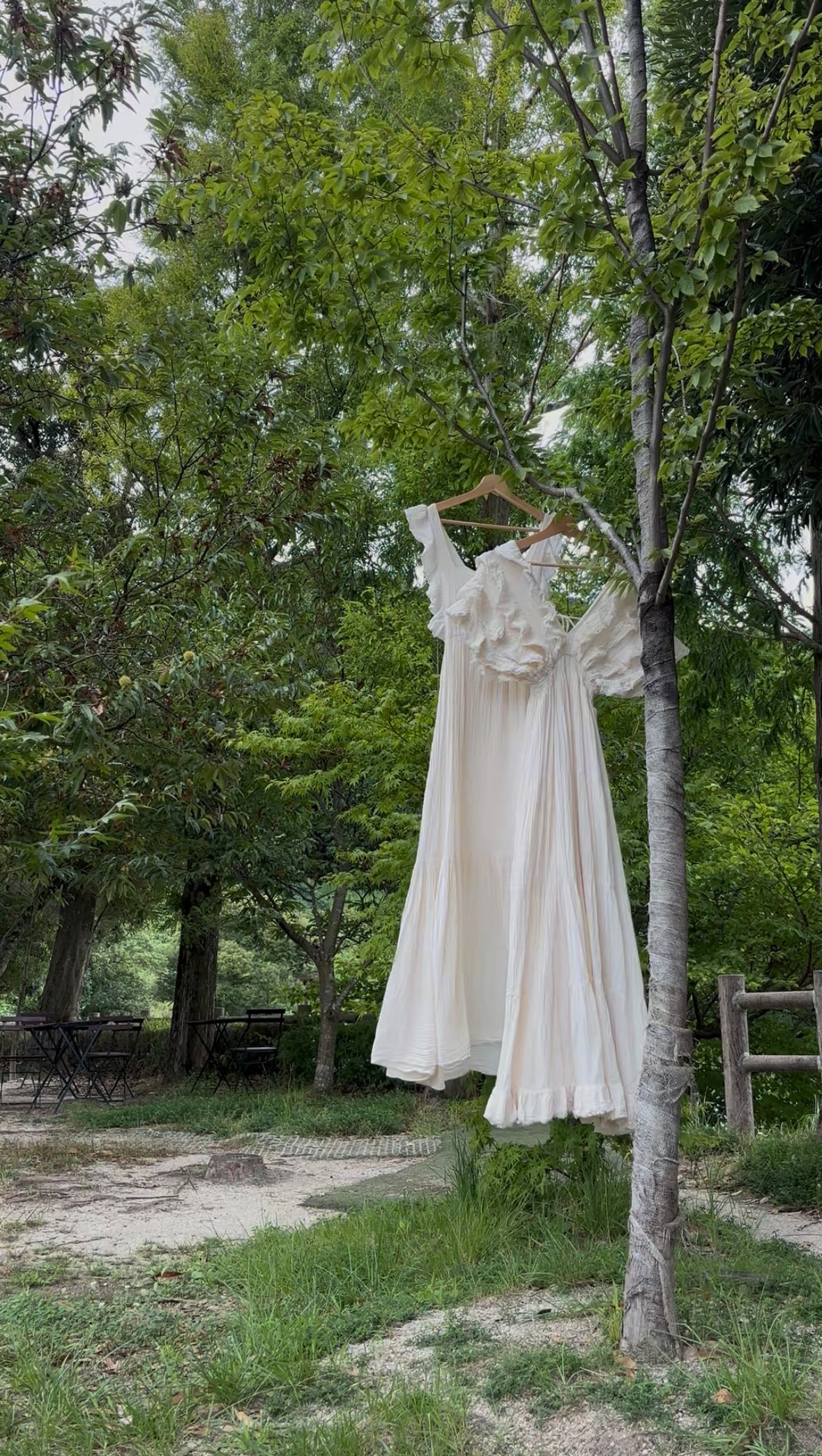 Feather V Dress フェザーVカットドレス