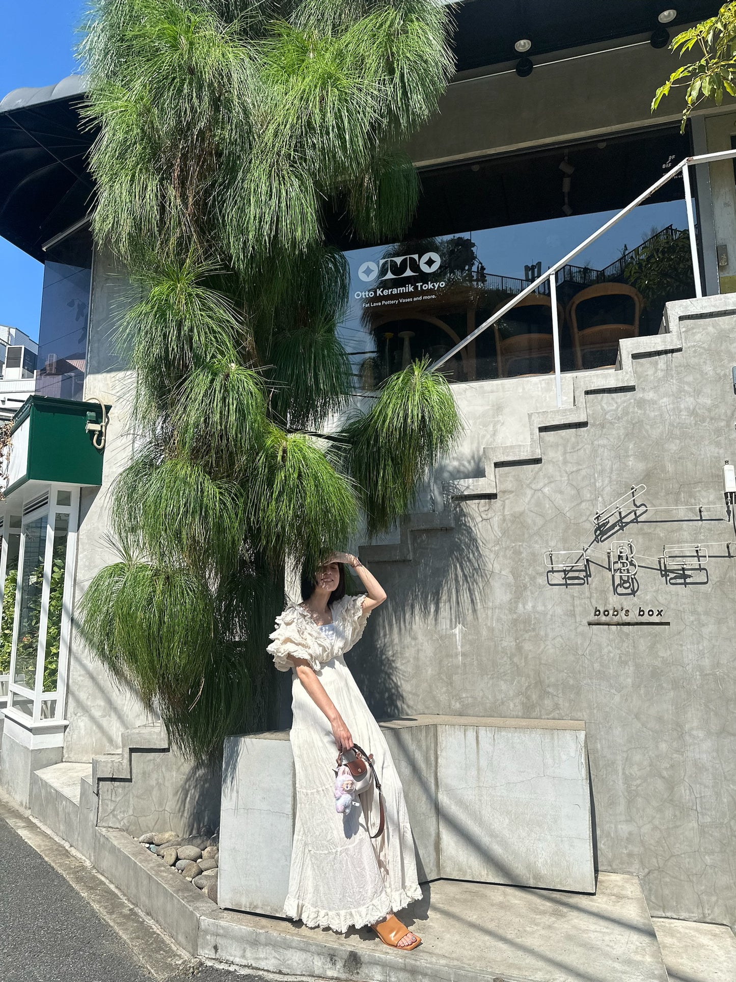 9/17 販売 Feather V Dress フェザーVカットドレス