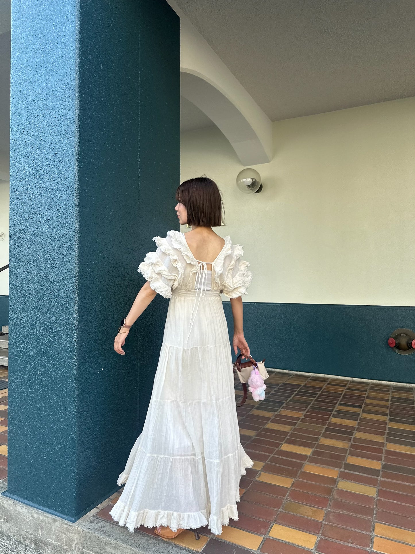 9/17 販売 Feather V Dress フェザーVカットドレス